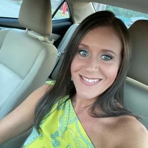 Meet your Posher, Kelli